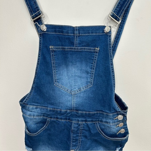 Cute Short Overalls with Light Distressing and Raw Hem Cluster  Medium - Picture 2 of 14
